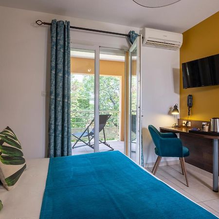 The Originals City, Hotel Cote Sud, Marseille Est Allauch Exteriör bild