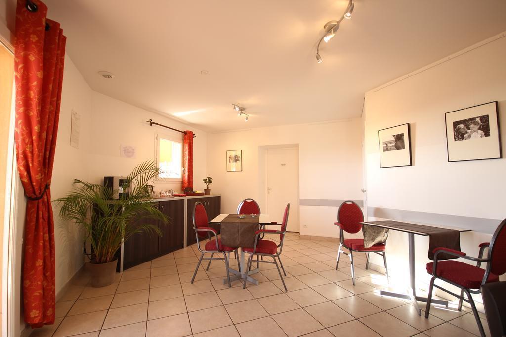 The Originals City, Hotel Cote Sud, Marseille Est Allauch Exteriör bild