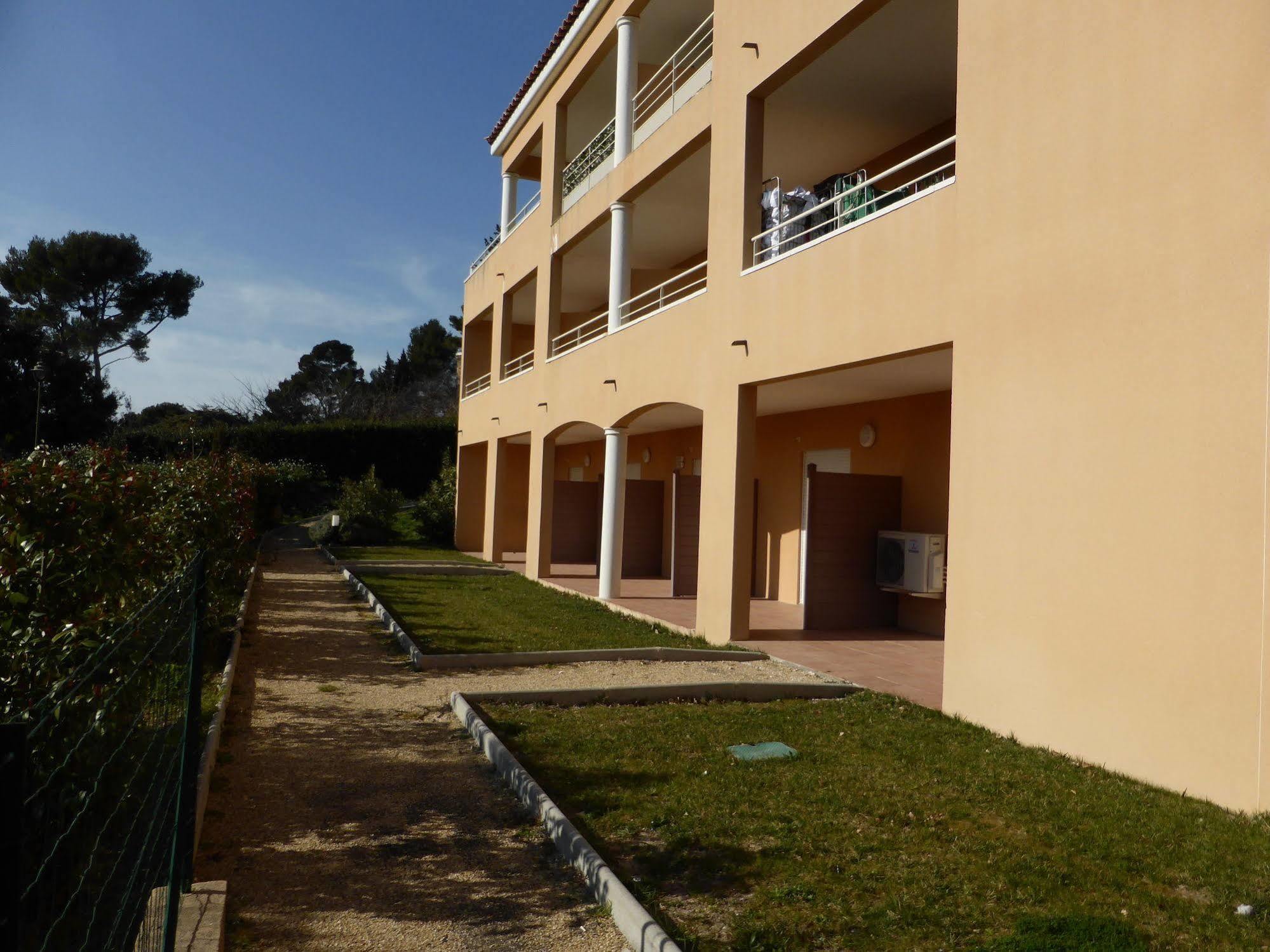 The Originals City, Hotel Cote Sud, Marseille Est Allauch Exteriör bild
